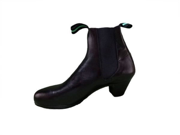 Botin de caballero para el baile en piel negra