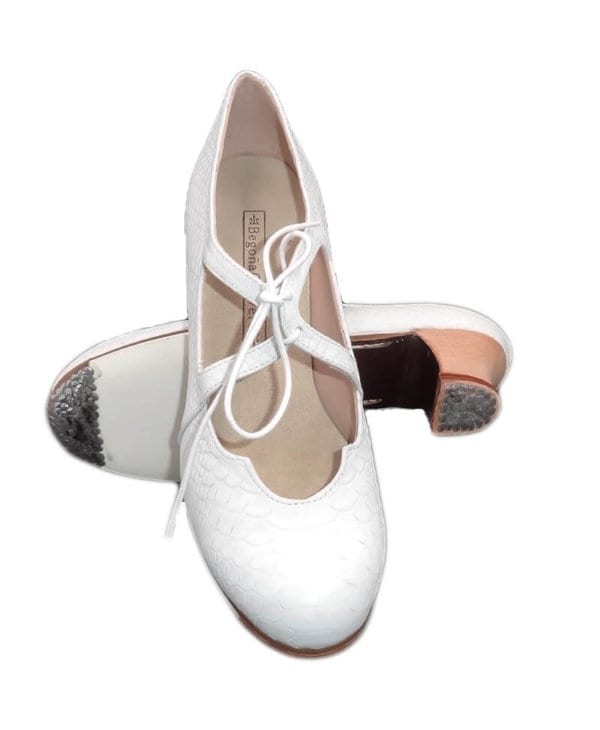 zapatos de Flamenco Begoña Cervera blanco